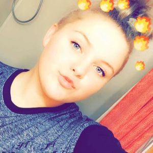 Meet your Posher, Kaytlin